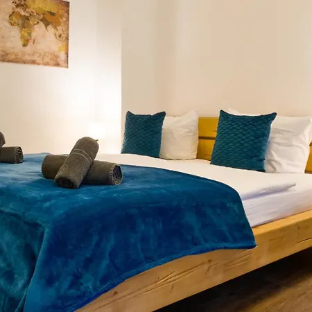 Apartamento Modern, Gross, Direkt Im Zentrum *