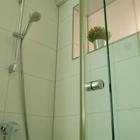 Modern, Gross, Direkt Im Zentrum Apartamento *
